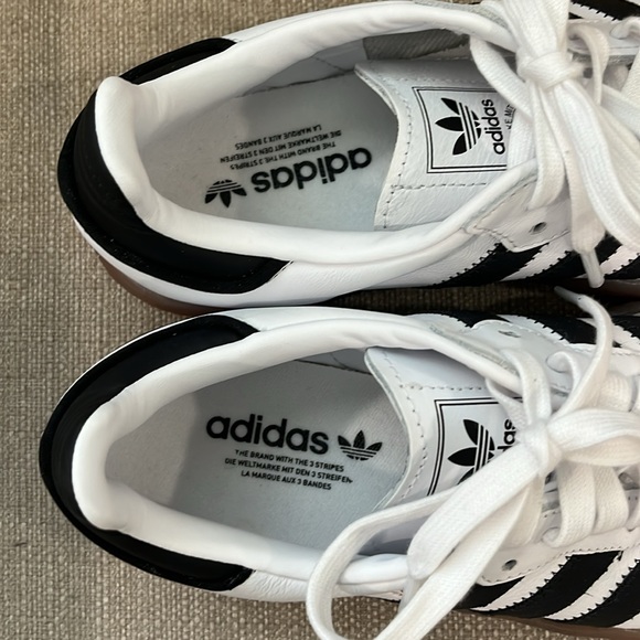 Adidas White and Black Sneakers with Gum Sole - Picture 8 of 10